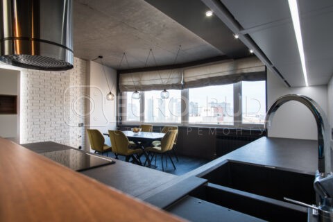 Трехкомнатная квартира (120м2), ЖК "Новомостицкий" 2, г. Киев